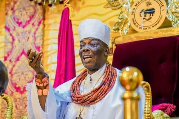 THE RELATIONSHIP URHOBO HAD WITH ISOKO