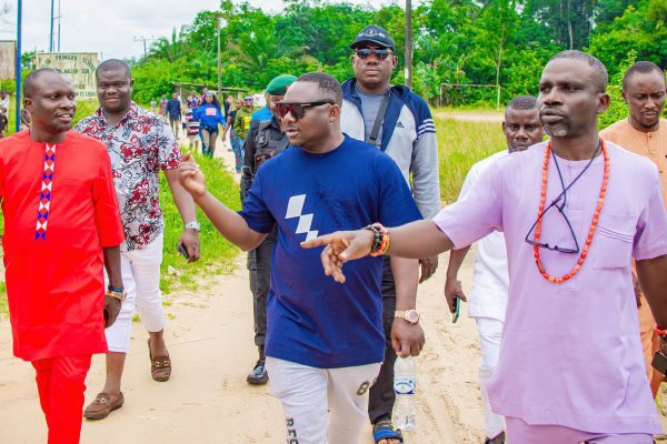 COLLINS OVIE EGBETAMAH INSPECTS SOLAR WATER PROJECT