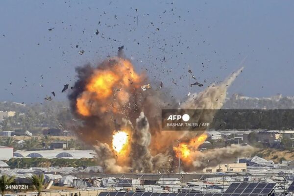 ISRAELI AIRSTRIKES KILL ELEVEN IN GAZA CONFLICTS