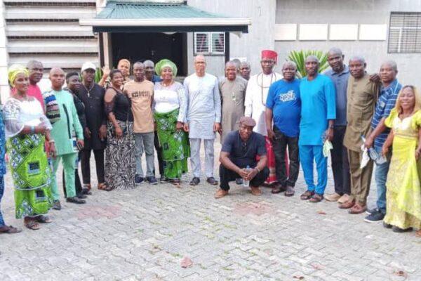EDE DAFINONE HOSTS NEWLY ELECTED APC EXECUTIVES IN SAPEL