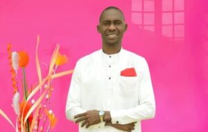 FMC OVWIAN CELEBRATES REV. PAUL SOTU ON HIS BIRTHDAY