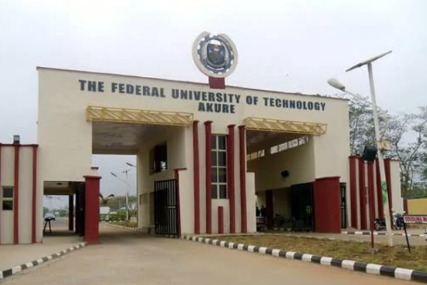 FUTA FURIOUS STAFF MOUNT DEFIANT SIEGE ON VC’S OFFICE OVER DELAYED ALLOWANCE