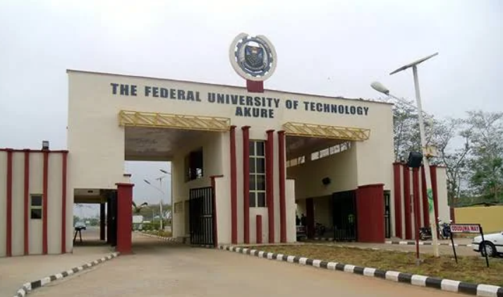 FUTA FURIOUS STAFF MOUNT DEFIANT SIEGE ON VC’S OFFICE OVER DELAYED ALLOWANCE